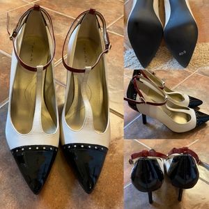 Tahari Belinda Heels (NWOT)